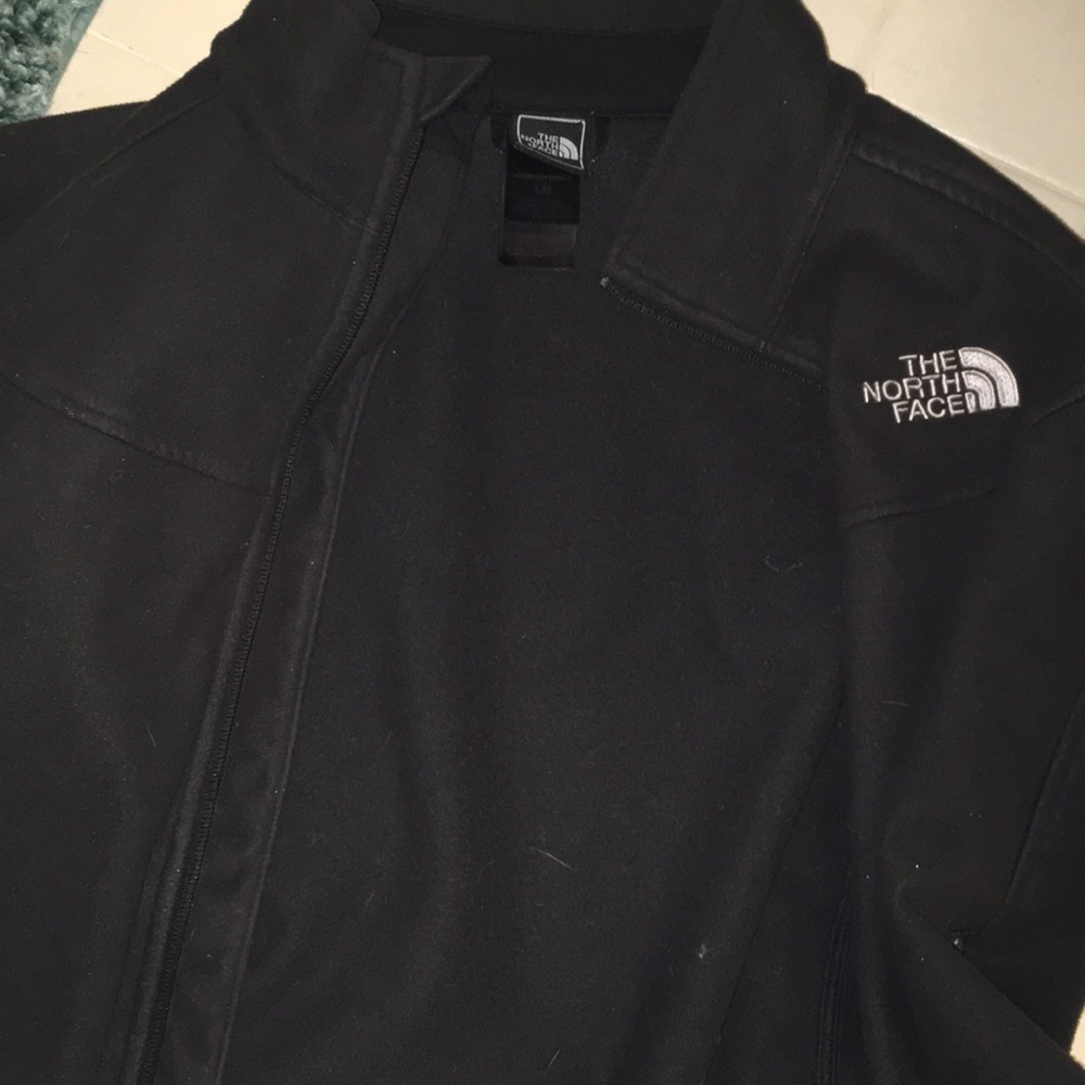 North face black fleece jacket!!perfect condition